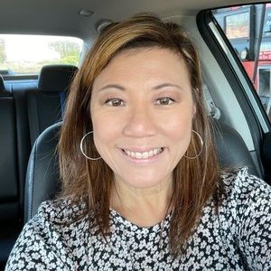 Meet your Posher, Esther